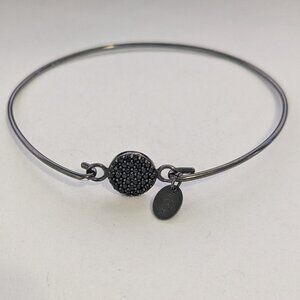 STIA 925 Silver Pave Disk Clasp Bangle Bracelet